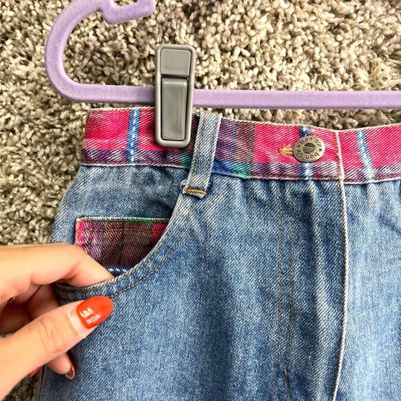 Vintage BonJour High Rise Blue and Red Plaid Patchwork Jeans in Size 6 - Picture 2 of 8